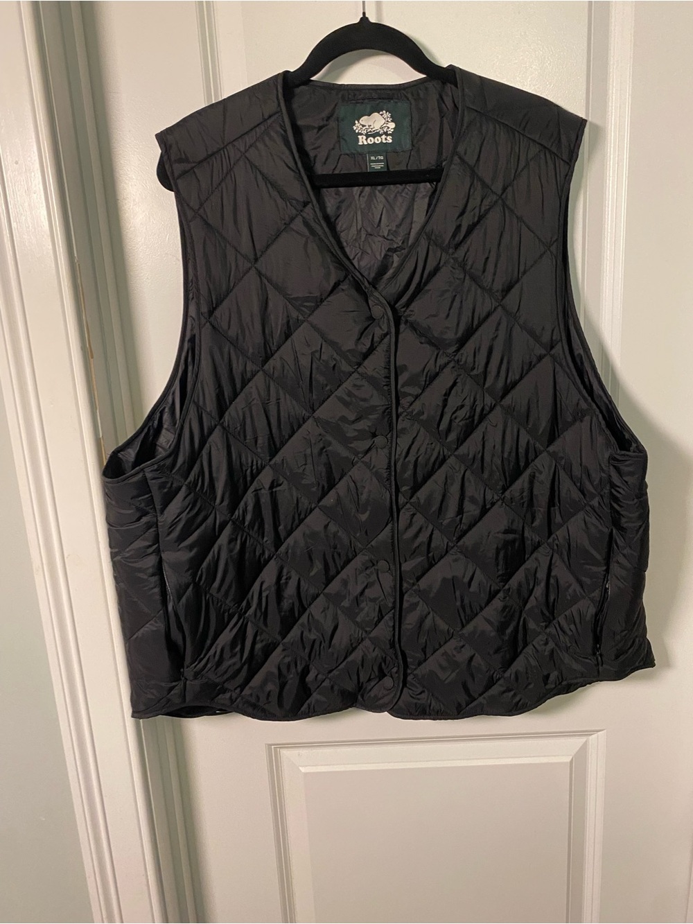 Roots Lightweight Quilted Black Vest